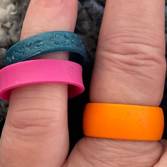 Silicone Rings Set - Picture 6 of 15